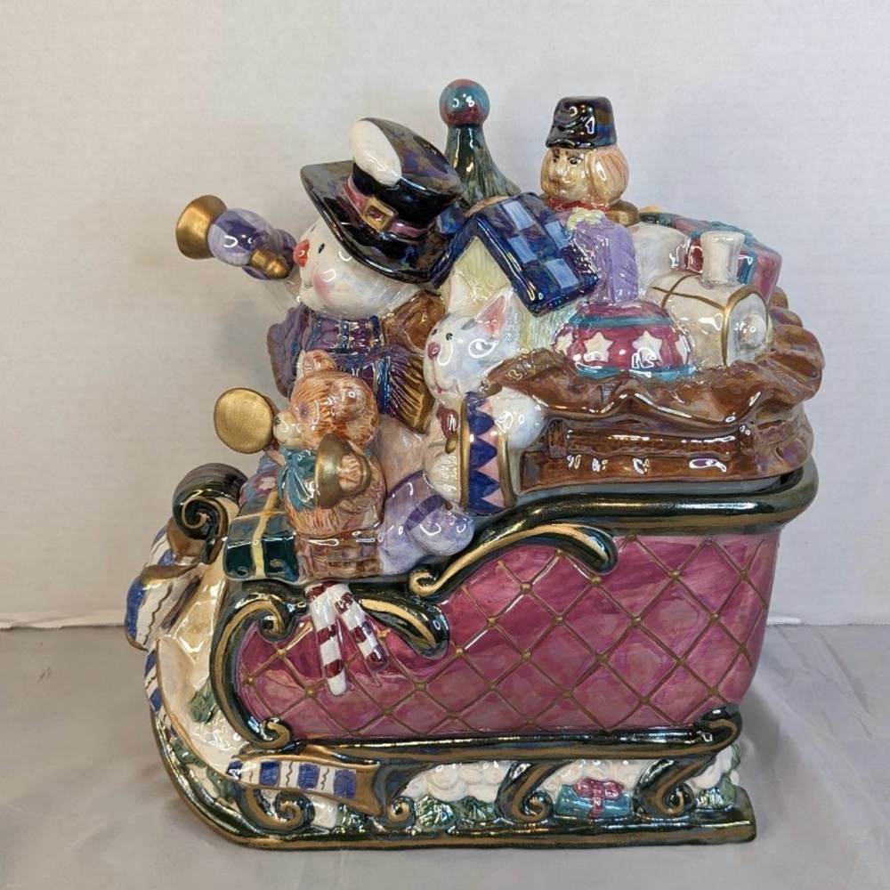 Gibson Snowman Smile Christmas Sleigh Holiday Treats Cookie Jar With Box